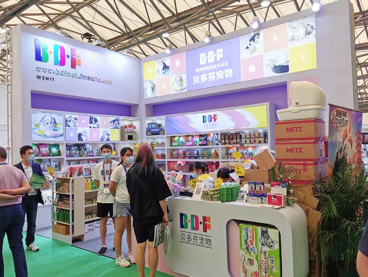 在上海36㎡小展位如何設計才能更大的放大空間？