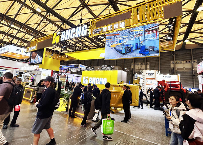 展臺(tái)搭建布置完成后,搭建商如何進(jìn)行安全檢查？